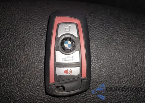 2018 BMW 330I xDrive из США, поврежденный, VIN WBA8D9C51JEM34061